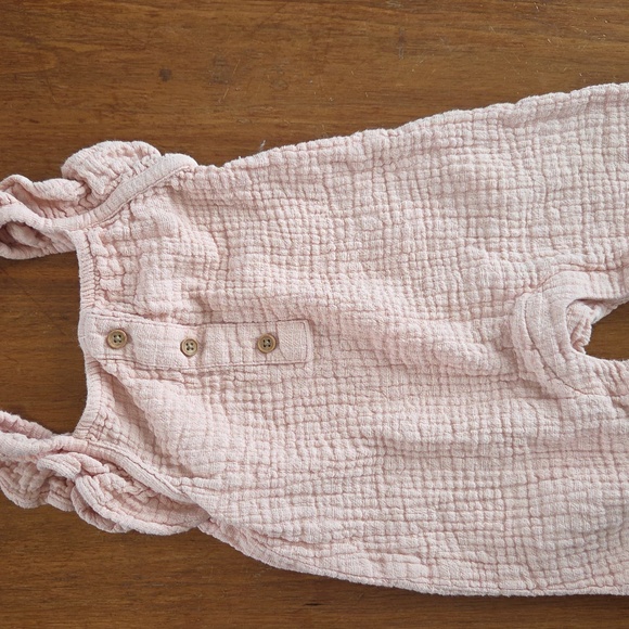 Lot Of Baby Girl Clothing 12 Months - Picture 4 of 6